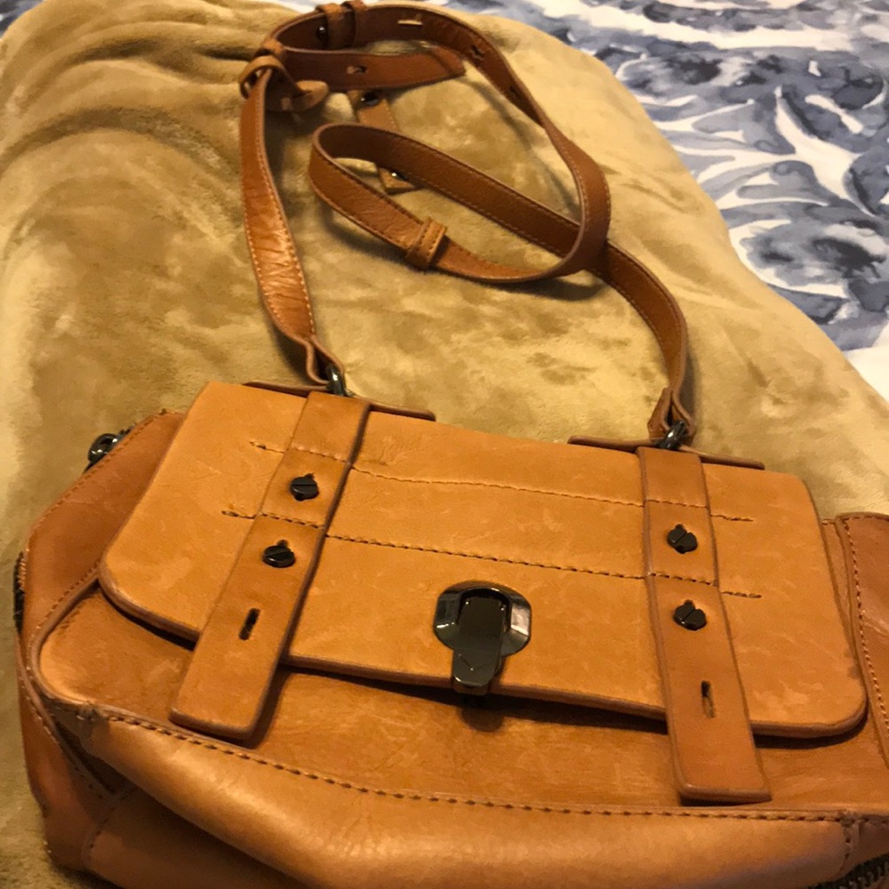 Shoulder bag